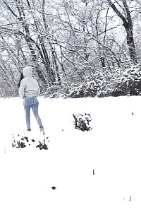 Brilliant Bitch Esperansa Pissing In The Snow Outside