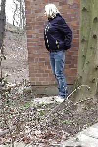 Blonde Doll Pisses In Public As Cars Drive Past